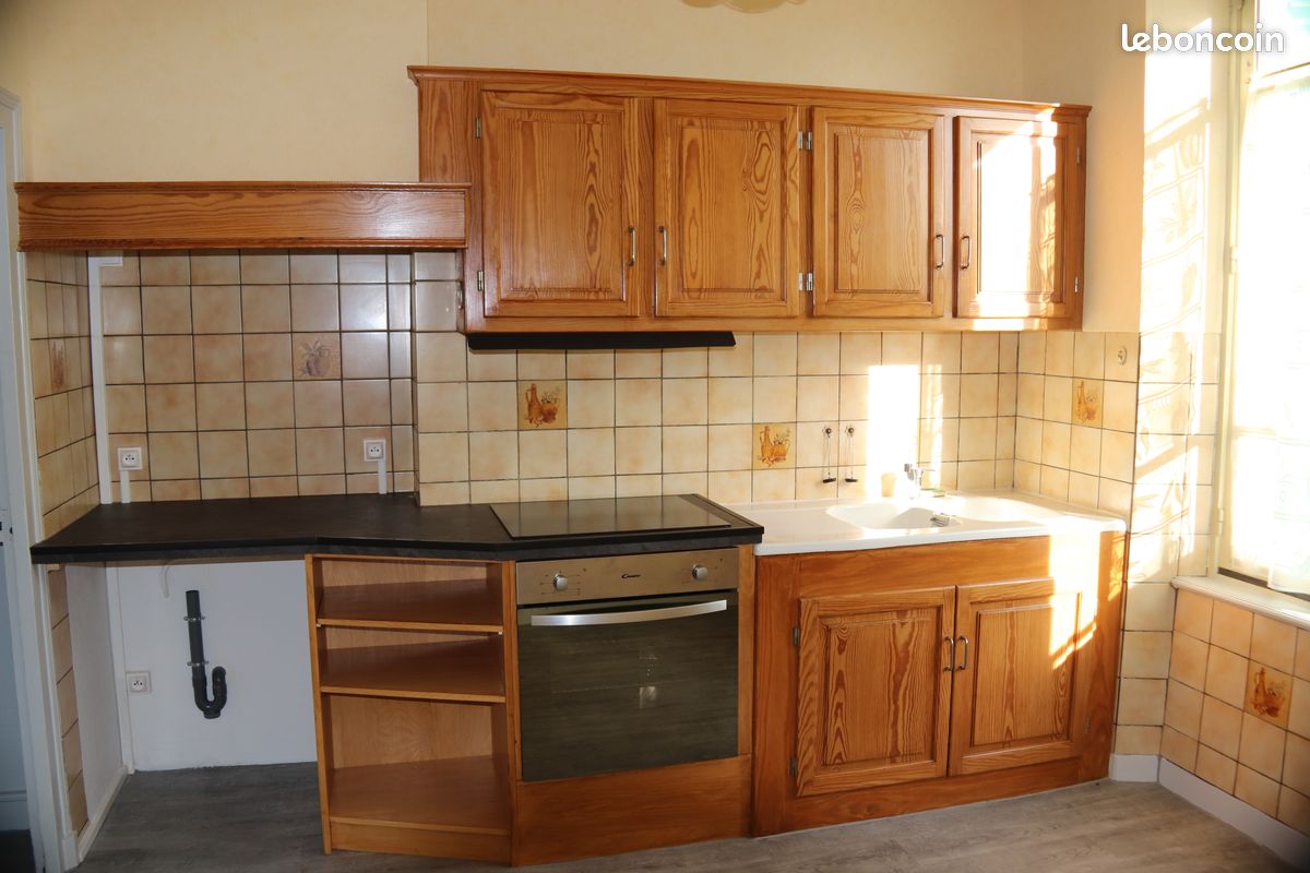 Appartement ensoleillé - Moustier-Ventadour 19300 (image 3)