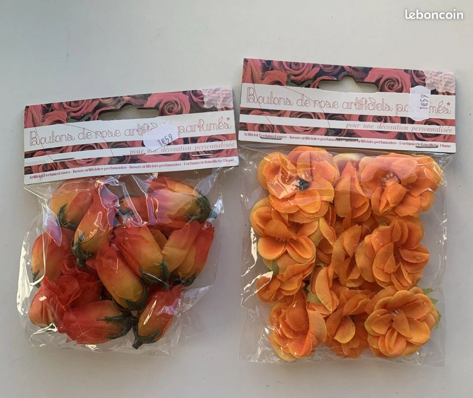 Lot De 2 Paquets De Boutons De Rose Artificiels Decoration Neuf (image 1)