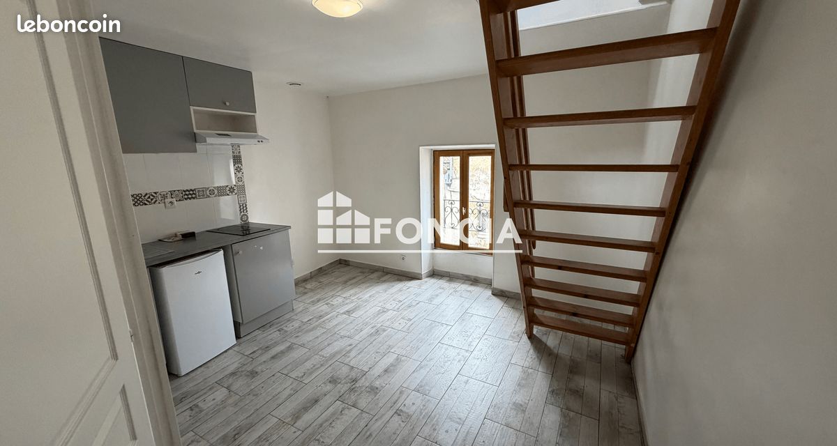 Appartement 1 pièce 15 m² · à Corbeil-Essonnes · 15 m² · 542 €/mois