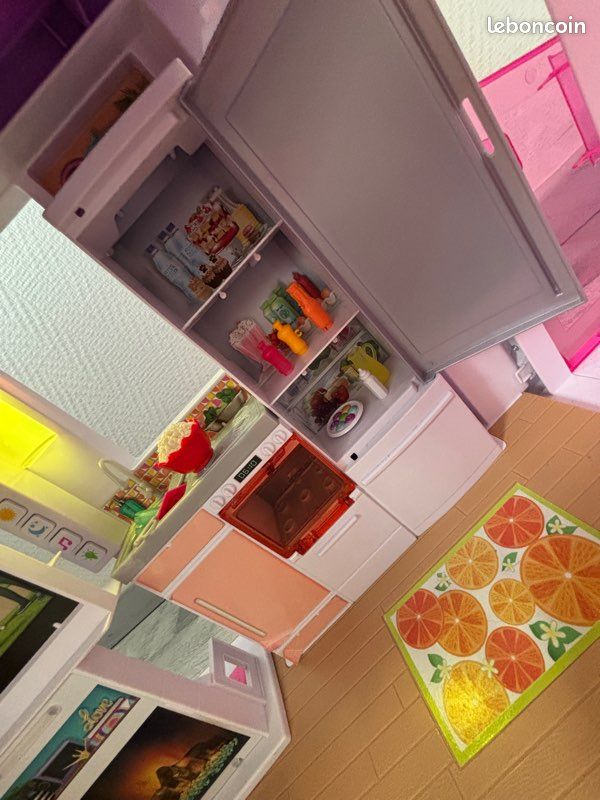 Maison de barbie (image 2)