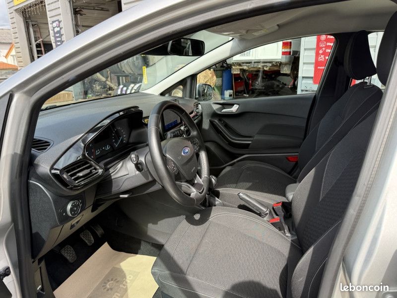 Ford FIESTA 1.0 FLEXIFUEL 95CH ACTIVE X 5P (image 7)
