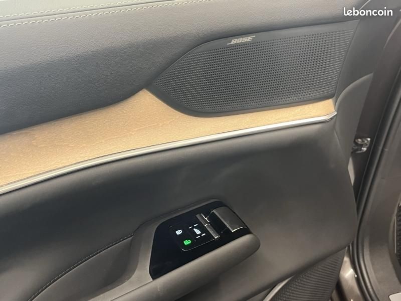 Volvo EX90 Recharge Twin Performance 517ch Ultra (image 27)