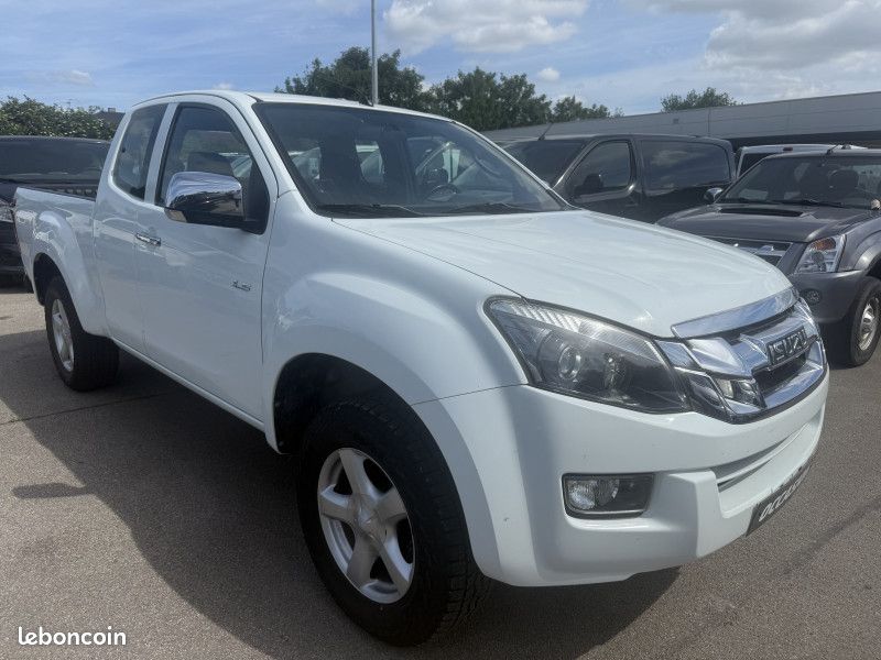 Isuzu D-MAX 2.5 TD 163 SPACE SOLAR A/C 4X4 (image 2)
