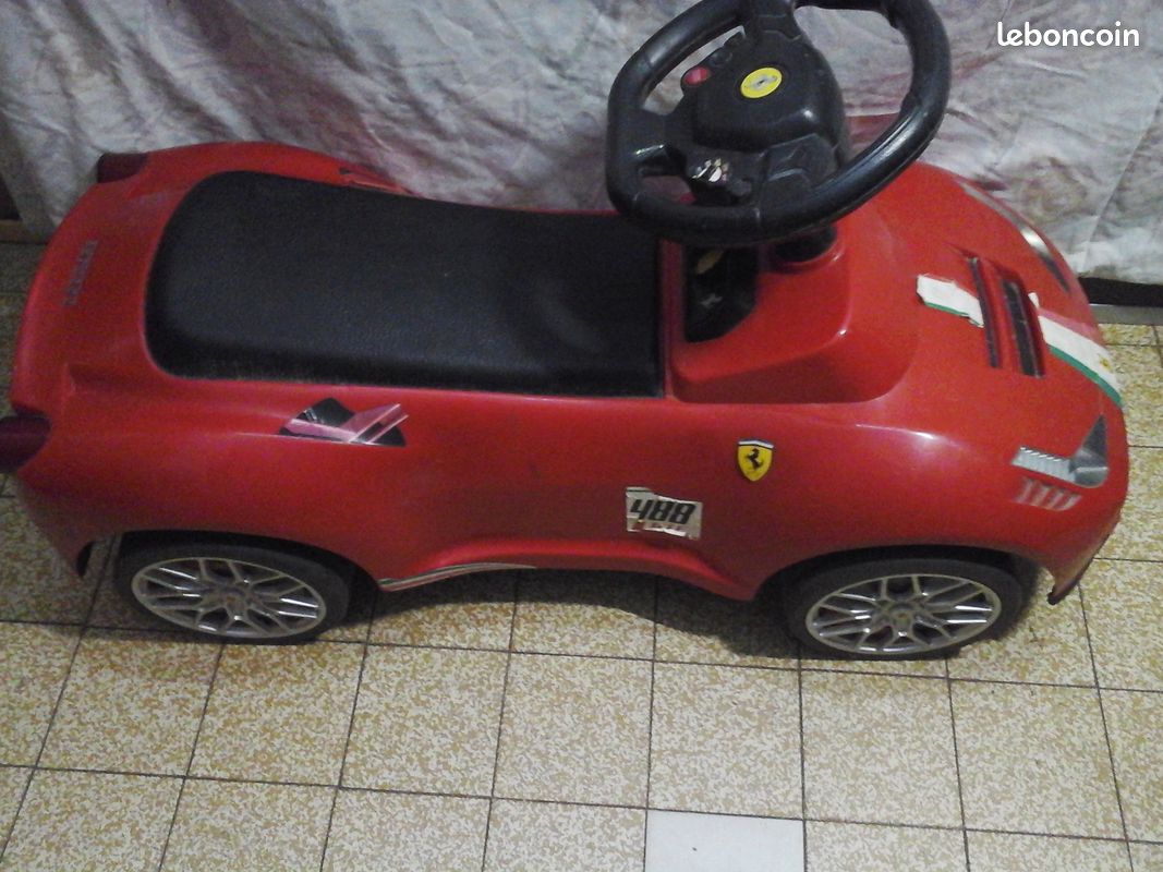 Ferrari Trotteur Porteur Voiture Ferrari Trotteur Trotteur Ferrari