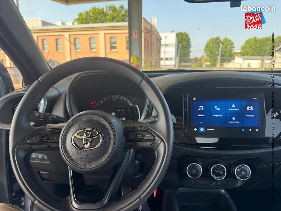Toyota Aygo X 1.0 VVT-i 72ch Design MY24 (image 17)