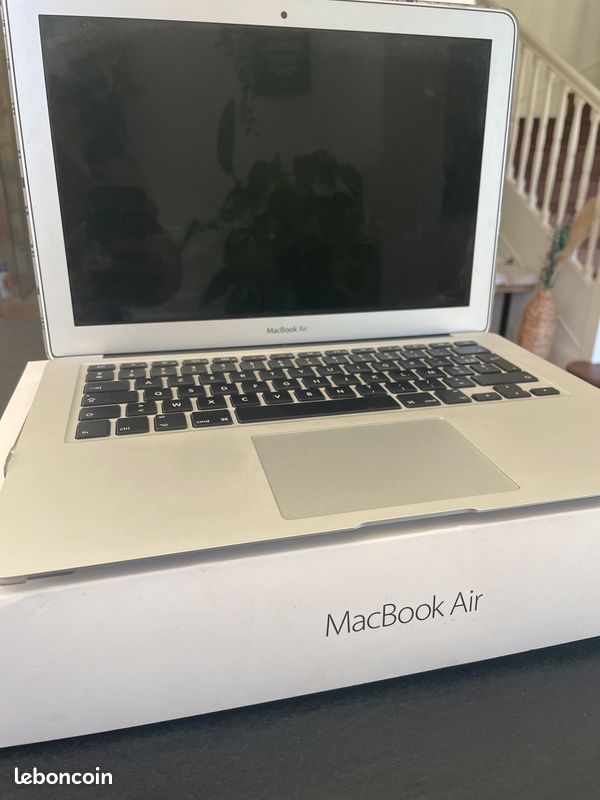 Apple Macbook Air 2017 - Ordinateurs portables