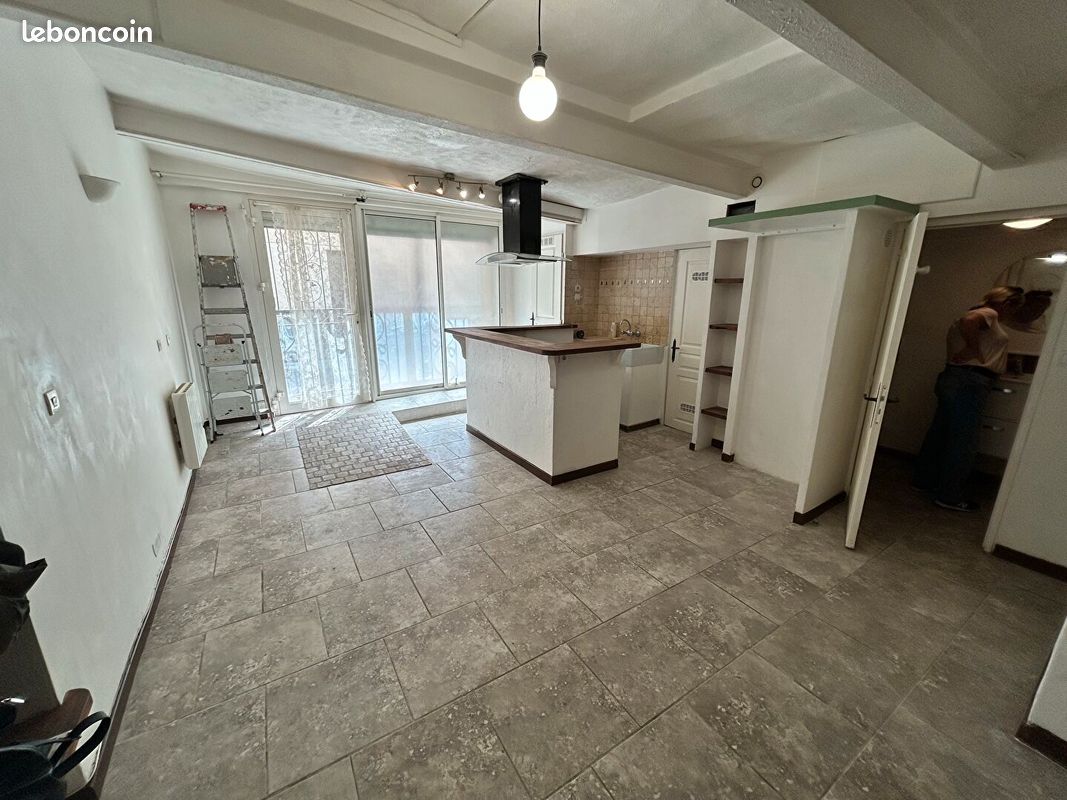 Appartement 1 pièce 48 m² · à La Ciotat · 48 m² · 640 €