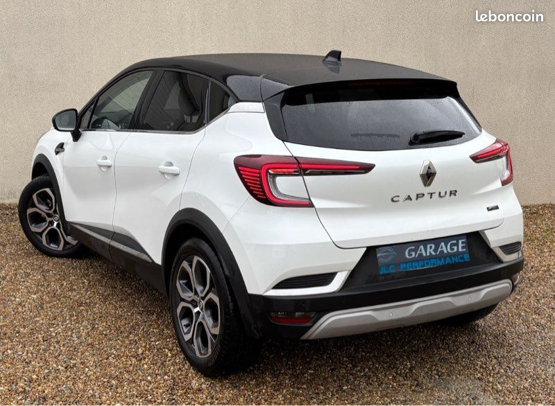 Renault Captur E-Tech Hybrid 1ère Main Entretien FULL Renault 1.6 16V 94cv boîte auto (image 3)