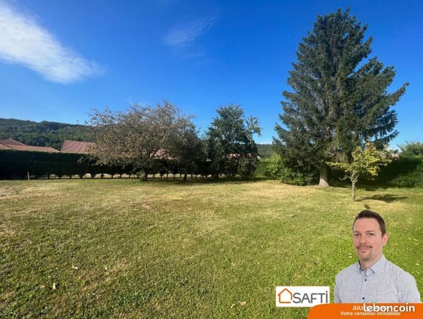 Terrain 600 m² CESSIEU