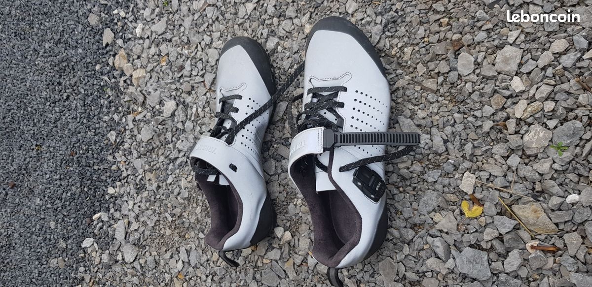 Chaussures vélo RC520 Équipements vélos