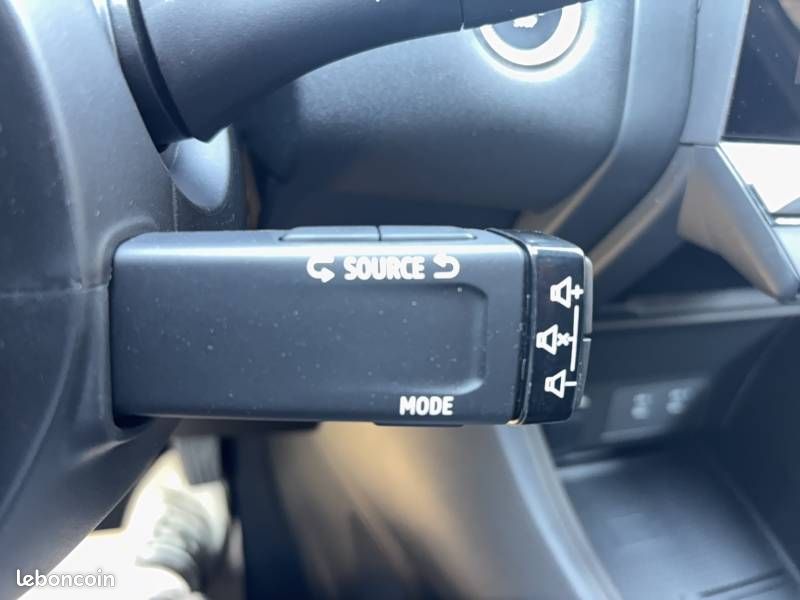 Renault Captur Eco-G 100 ch Techno (image 20)
