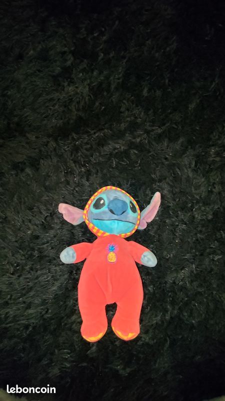 Doudou Stitch (image 1)