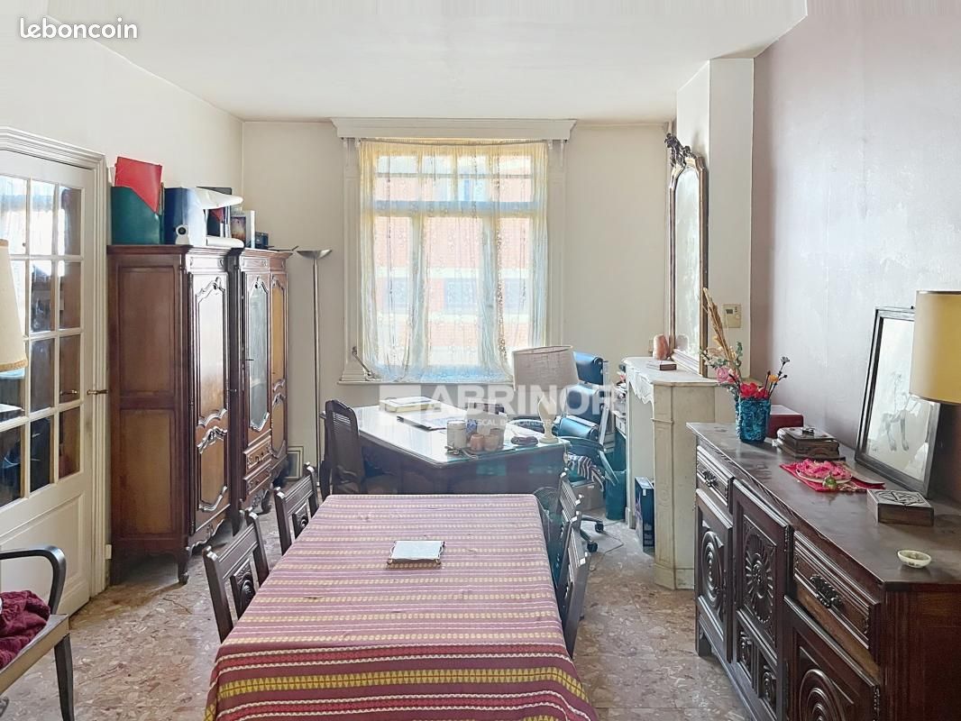 Maison 6 pièces 168 m² · à Valenciennes · 168 m² · 306 000 €