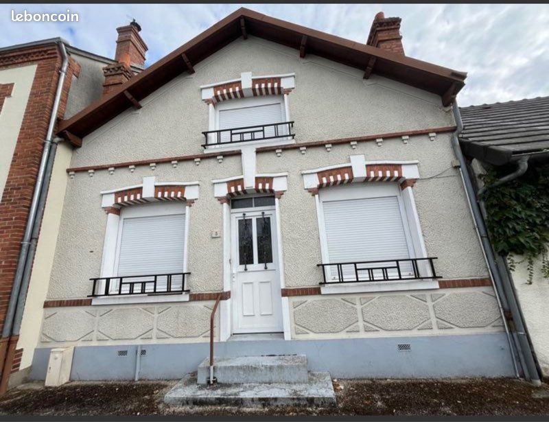 Maison 4 pièces 86 m² · à Étampes · 86 m² · 65 000 €