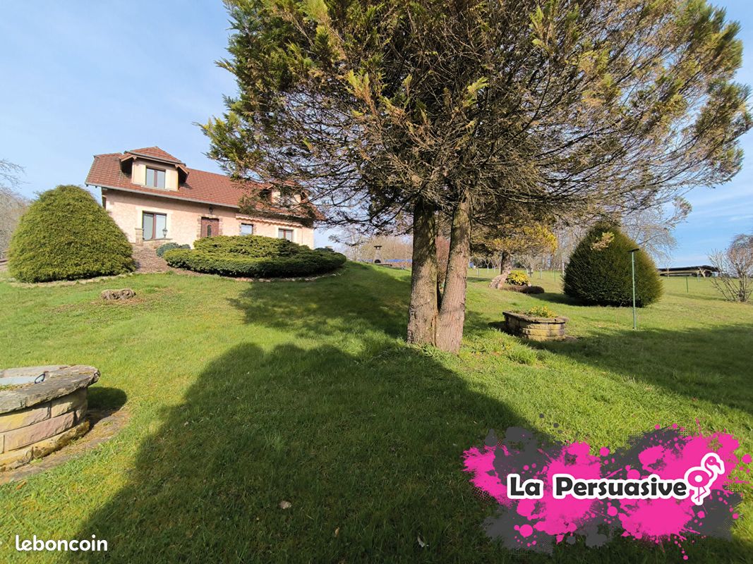 Maison 5 pièces 148 m² · à Fougerolles-Saint-Valbert · 148 m² · 254 000 €