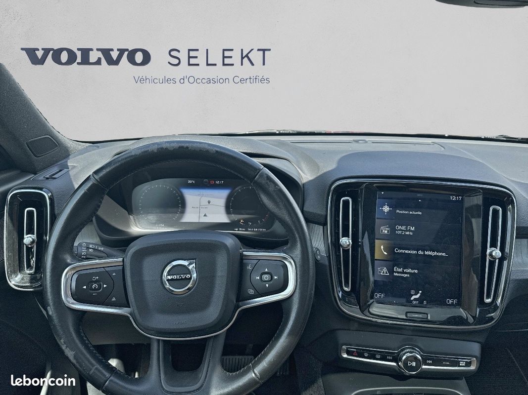 VOLVO XC40 T4 190 ch Geartronic 8 Inscription (image 4)