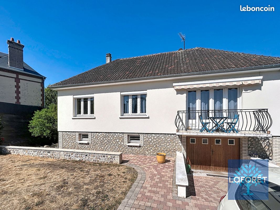 Maison 4 pièces 84 m² · à Pont-Audemer · 84 m² · 1 000 €