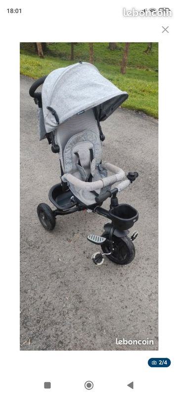 Vélo tricycle 2en1
Soit en poussette avec cale pied
Soit en vélo autonome à trois roues (image 2)