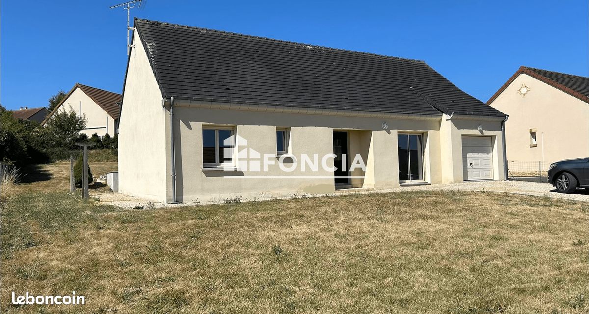 Maison 4 pièces 99 m² · à Châtillon-sur-Loire · 98,8 m² · 830 €/mois