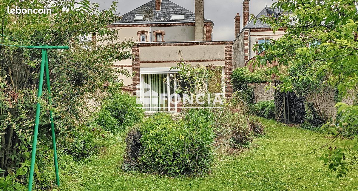 Maison 6 pièces 167 m² · à Chartres · 167 m² · 532 000 €