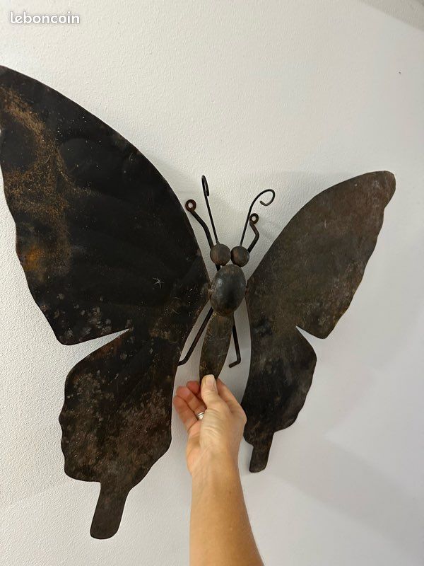 Épingle De Revers Vintage - Insecte Papillon En Métal/étain, Tons Marron - Collection