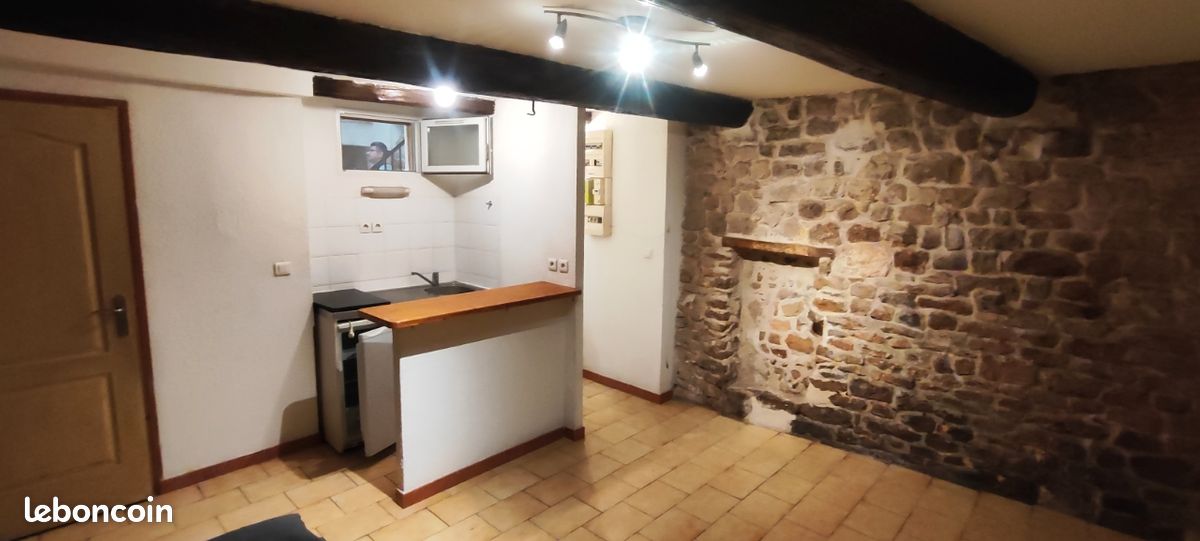 Appartement 1 pièce 23 m² · à Nîmes · 23 m² · 395 €/mois