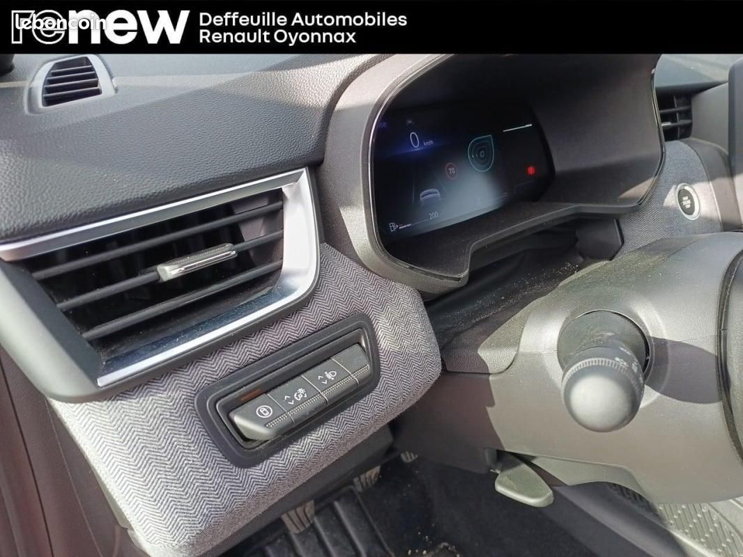 Renault Clio V TCe 90 ch GSR2 Techno (image 14)