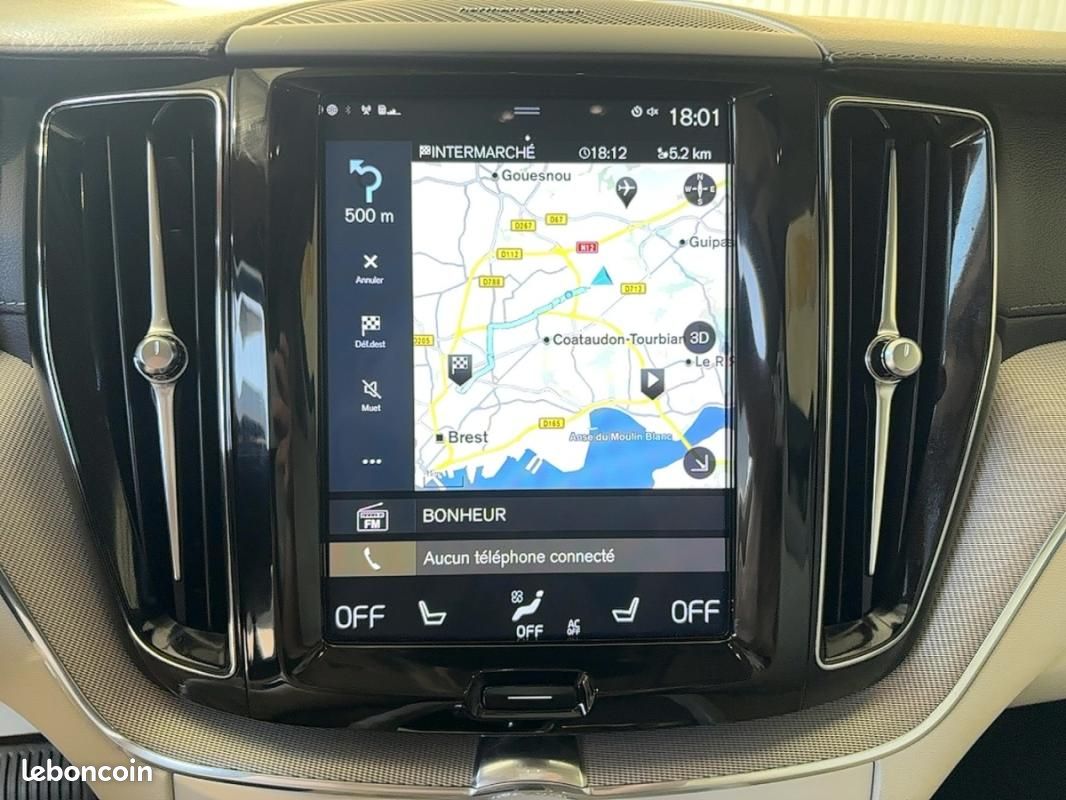 Volvo XC60 T8 TWIN ENGINE 303 CH + 87 GEARTRONIC 8 INSCRIPTION (image 11)