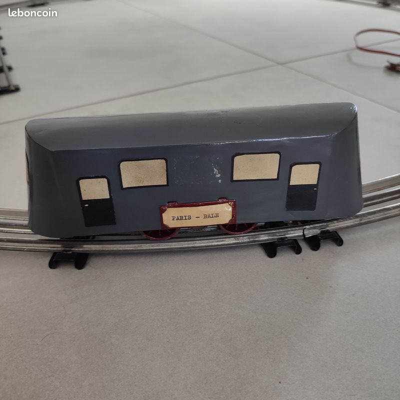 Ancienne Locomotive à Vapeur Hornby - Tôle Rouge - Vintage 1960