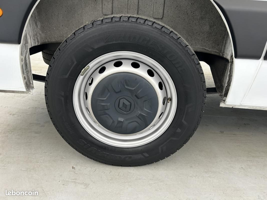 Renault Master FOURGON FGN TRAC F3500 L3H3 BLUE DCI 135 CONFORT AVEC KIT BOIS (image 23)