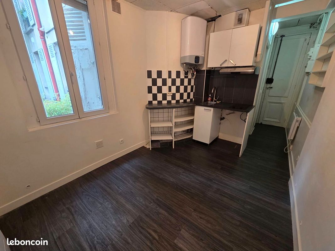 Appartement 1 pièce 13 m² · à Ivry-sur-Seine · 13 m² · 590 €/mois