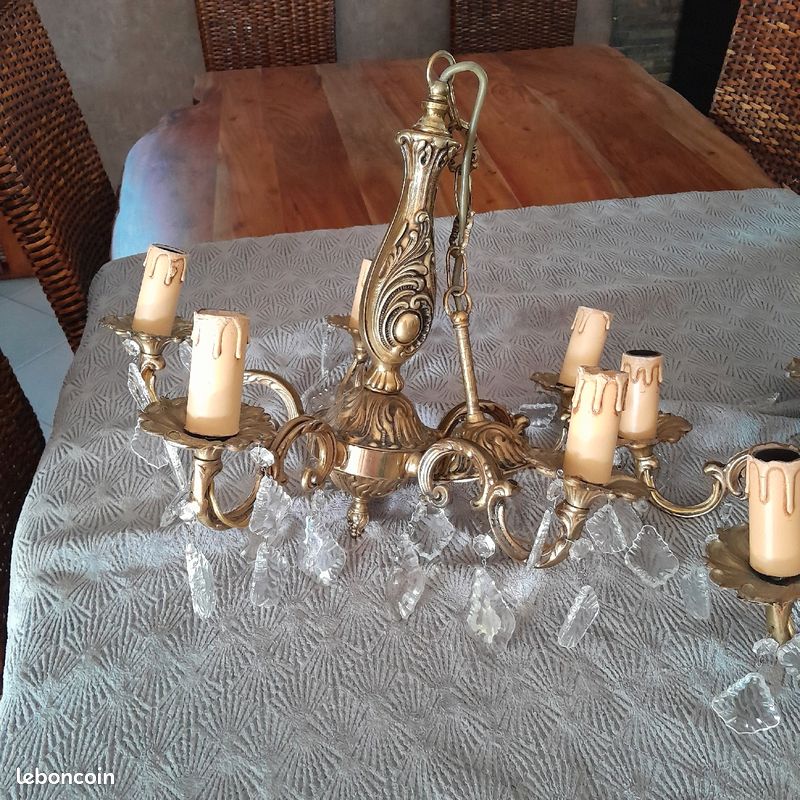 Paires de Lustres vintages Bronze et Cristal (image 3)