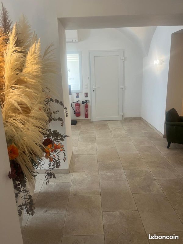 Appartement 3 pièces 85 m² · à Saint-Rémy-de-Provence · 85 m² · 1 190 €/mois