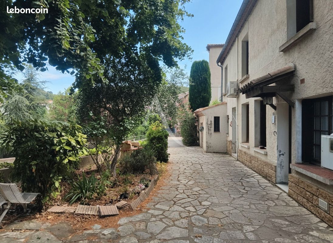 Maison 6 pièces 131 m² · à Félines-Termenès · 131 m² · 90 900 €