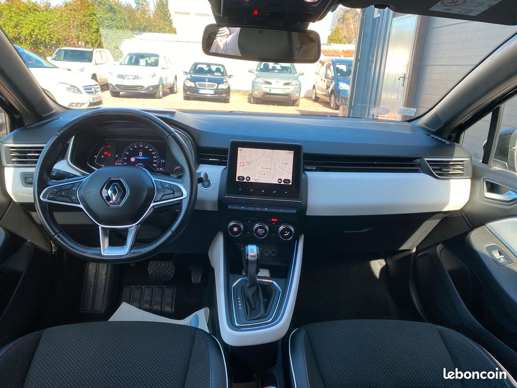 Renault clio v 1.3 tce 130ch fap intens edc boite automatique (image 3)