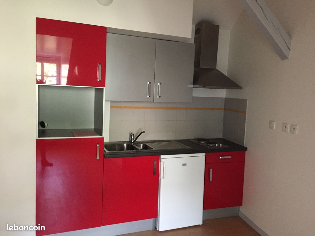 Appartement 1 pièce 21 m² · à Chartres · 20,6 m² · 404 €
