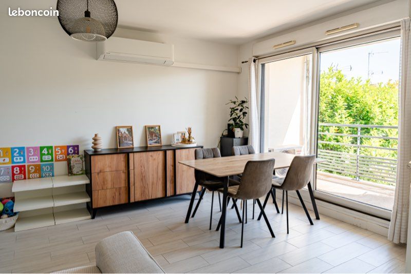 Parking 3 pièces 63 m² · à Vaulx-en-Velin · 63 m² · 216 000 €