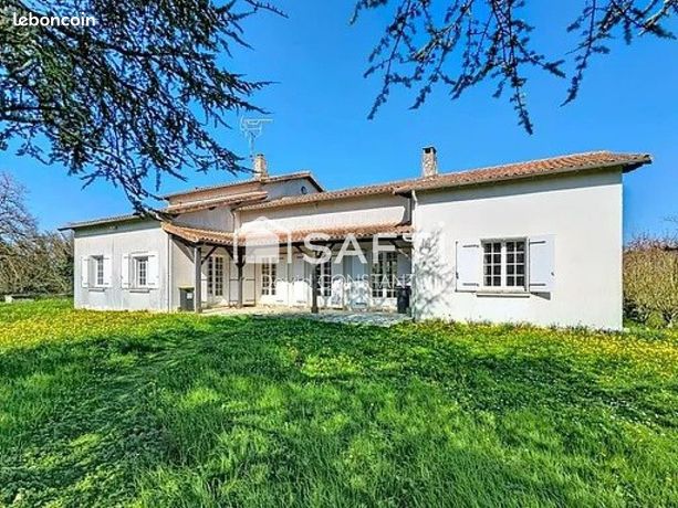 Propriété 6 pièces 190 m²