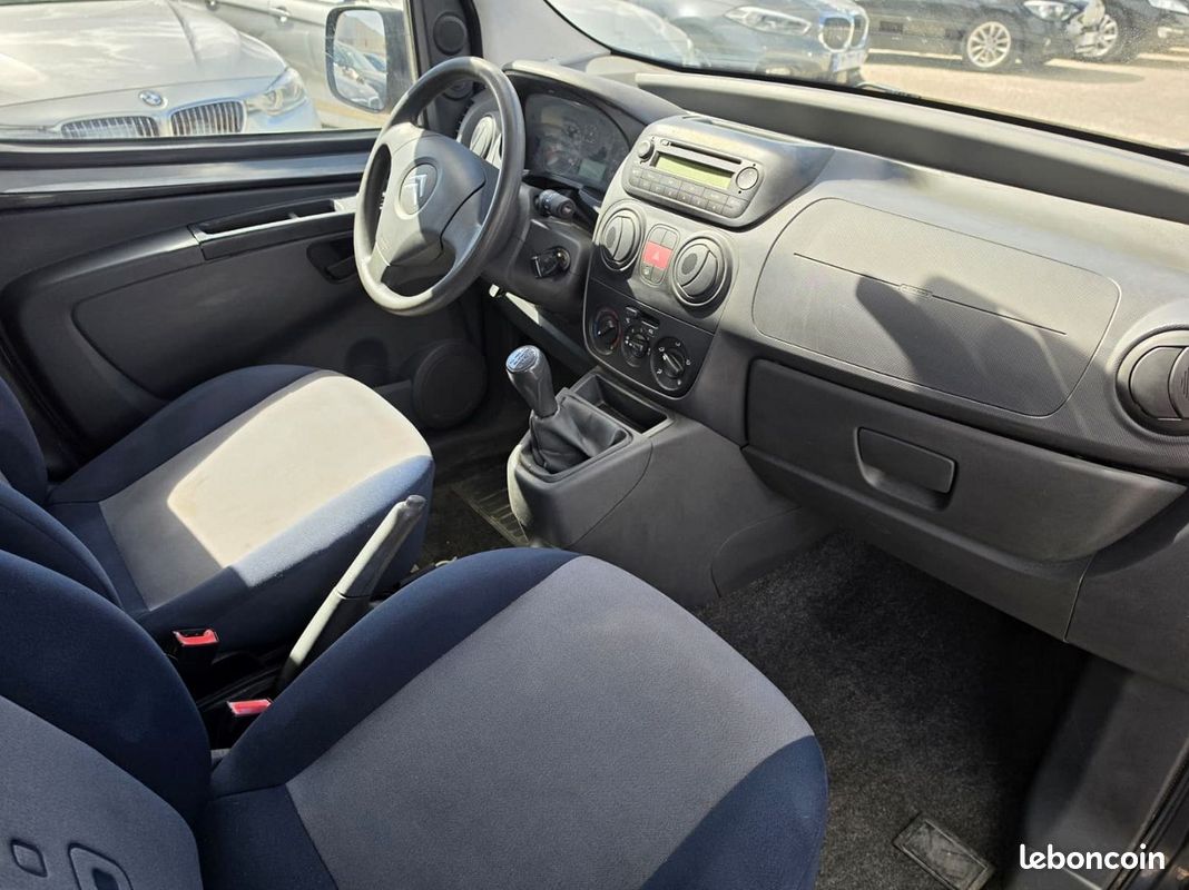 Citroen NEMO 1.4 HDI70 ATTRACTION 4P (image 6)