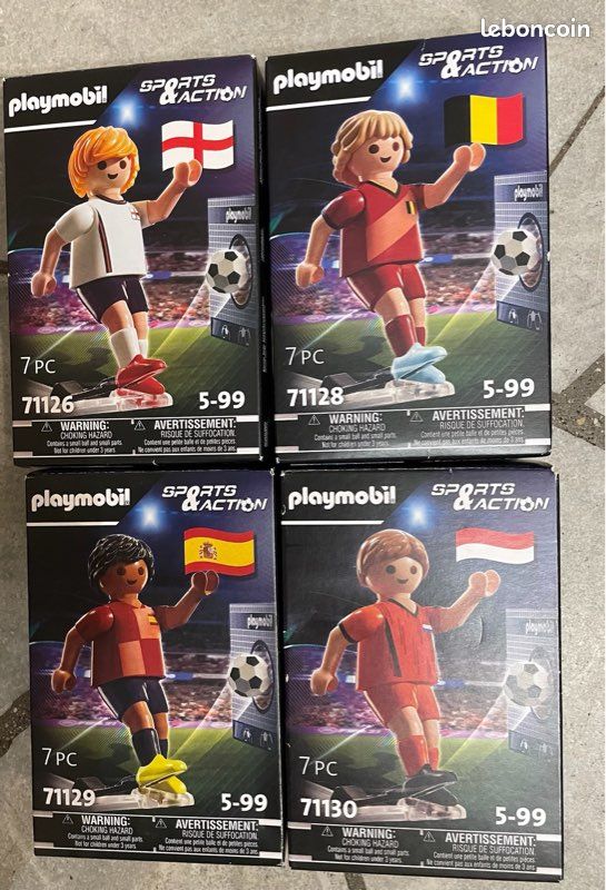 Playmobil 9825 – Calciatore In Conferenza Stampa Con Giornalisti (Confezione In Plastica, Senza Scatola)