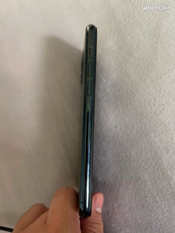 IPhone 11 pro (image 3)