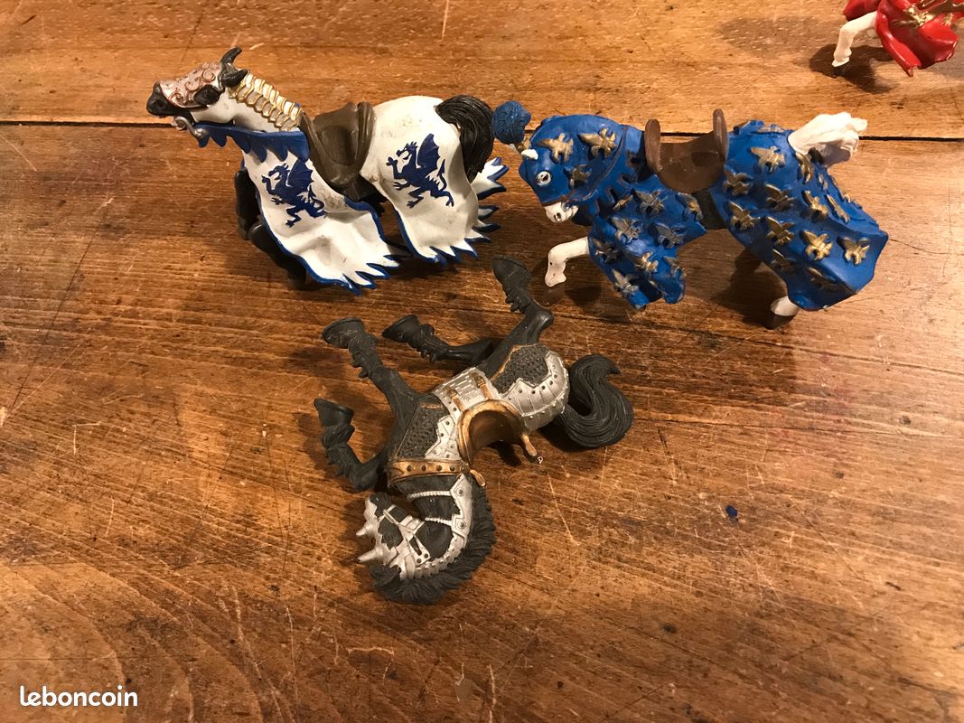 Lot de 4 chevaux au choix (image 3)