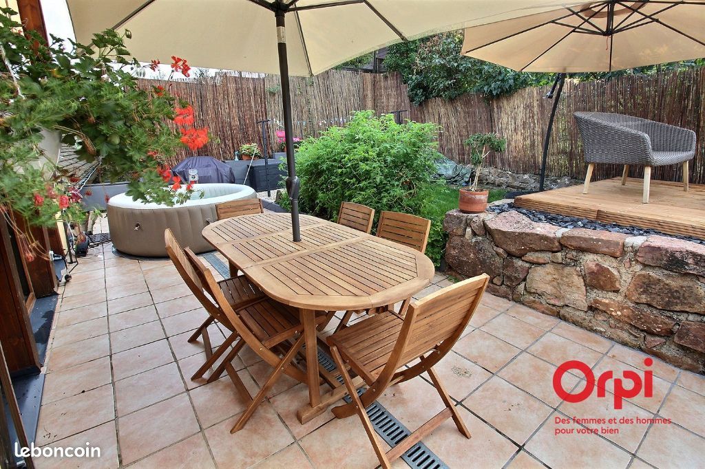 Maison 3 pièces 146 m² · à Gueberschwihr · 146 m² · 990 €/mois