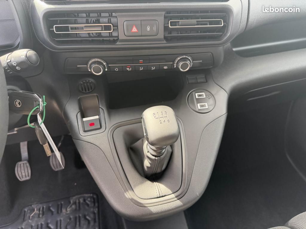 CITROEN BERLINGO III 1.5 BlueHDi S&S - 100 Fourgon M 650 kg (image 21)