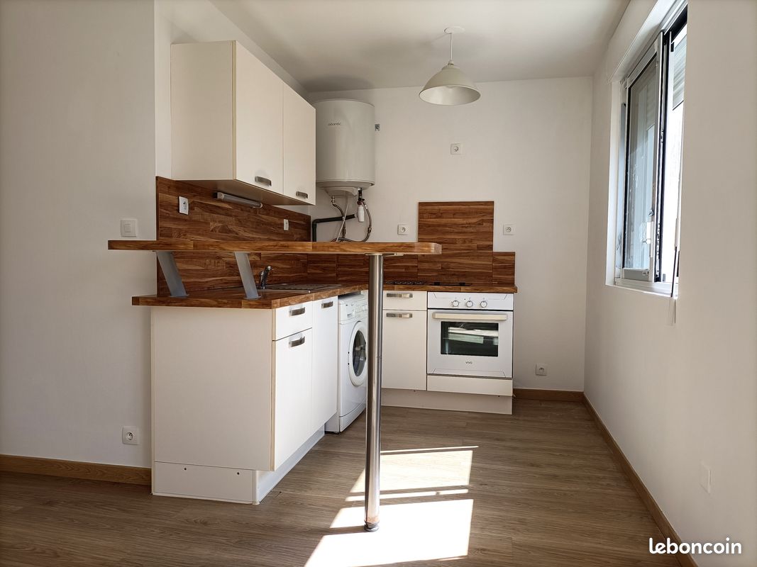 Appartement 1 pièce 29 m² · à Quimper · 28,5 m² · 440 €
