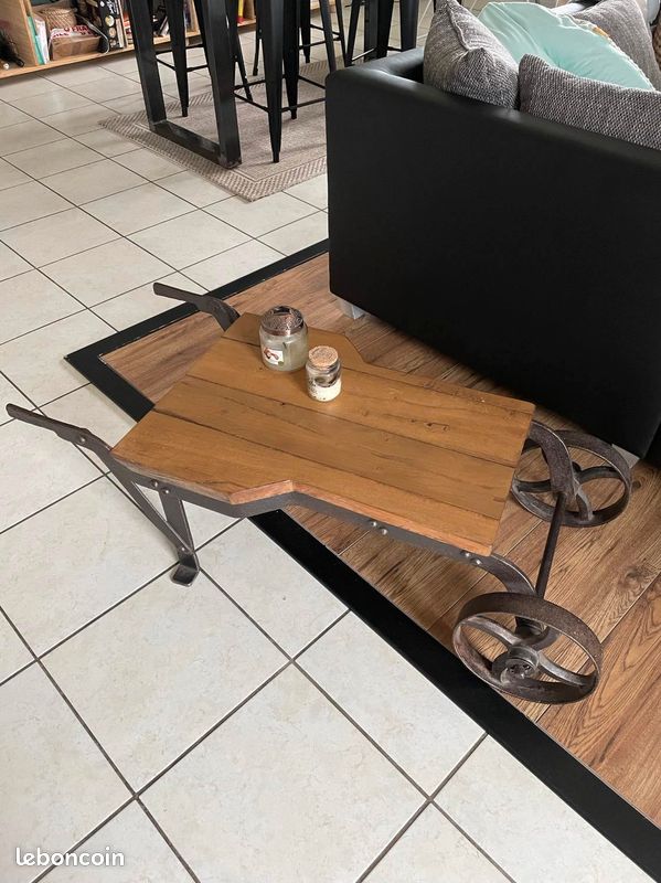 Table basse industrielle (image 3)