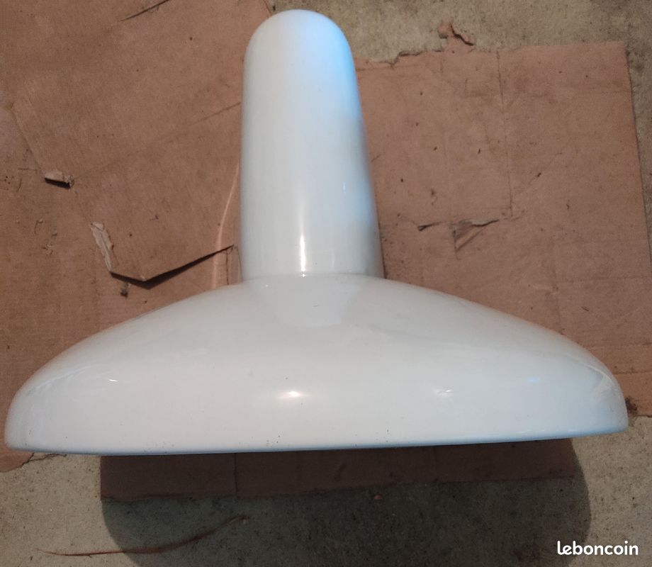 Lavabo suspendu (image 2)