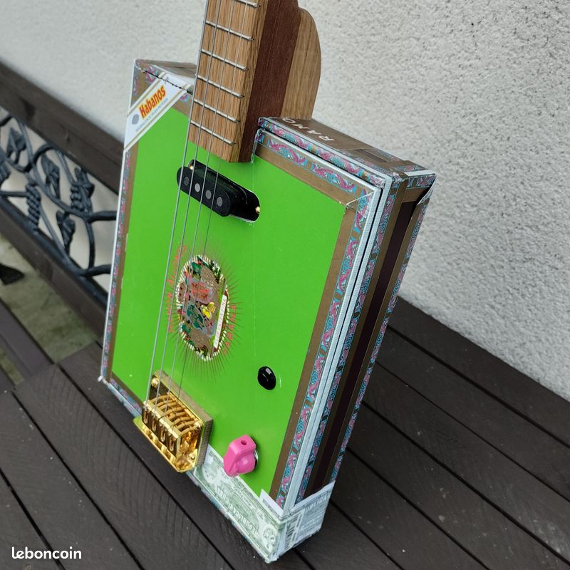 Cigar Box Guitar CBG frettée 4 cordes RAMON (image 4)