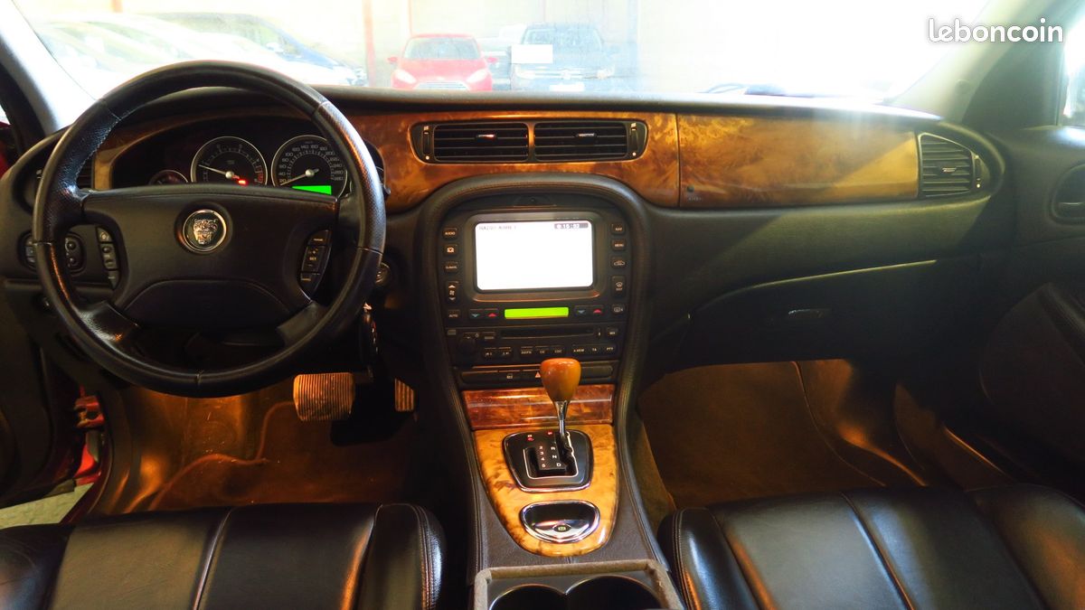 JAGUAR S-Type II Phase 2 2.7 D V6 207cv Boîte auto 12 mois d garantie (image 5)