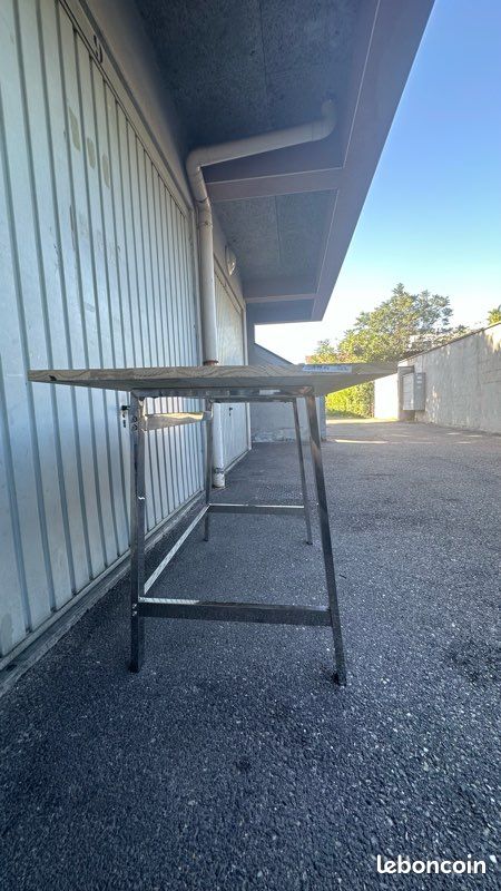 Table (image 5)